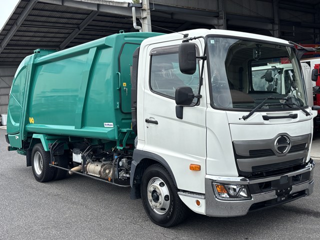日野