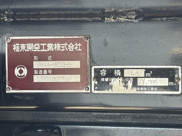 0104ab.jpg
