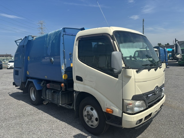 日野